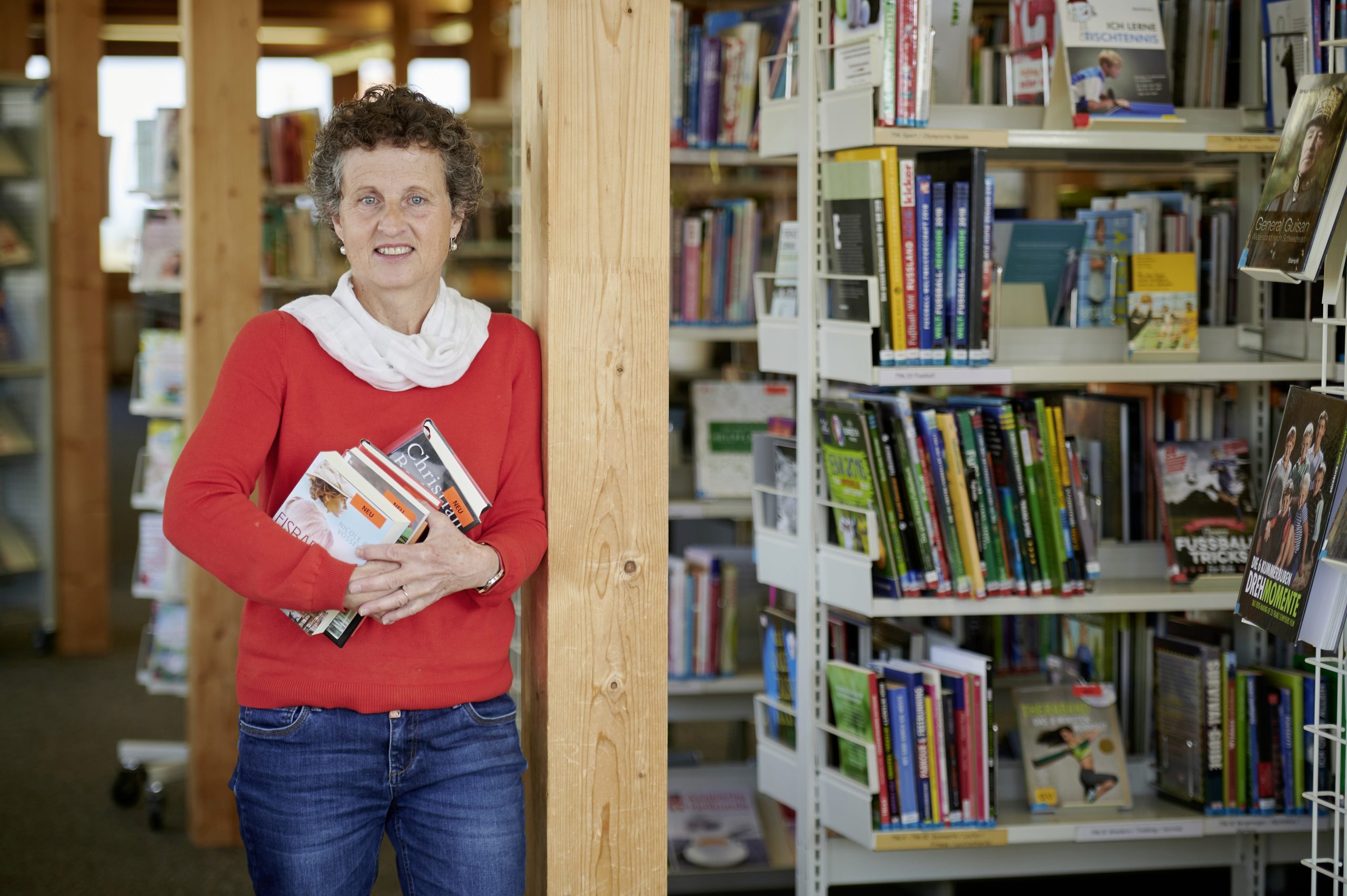 Nach 25 Jahren Schaut Die Leiterin Der Bibliothek Zurück - Freiburger ...