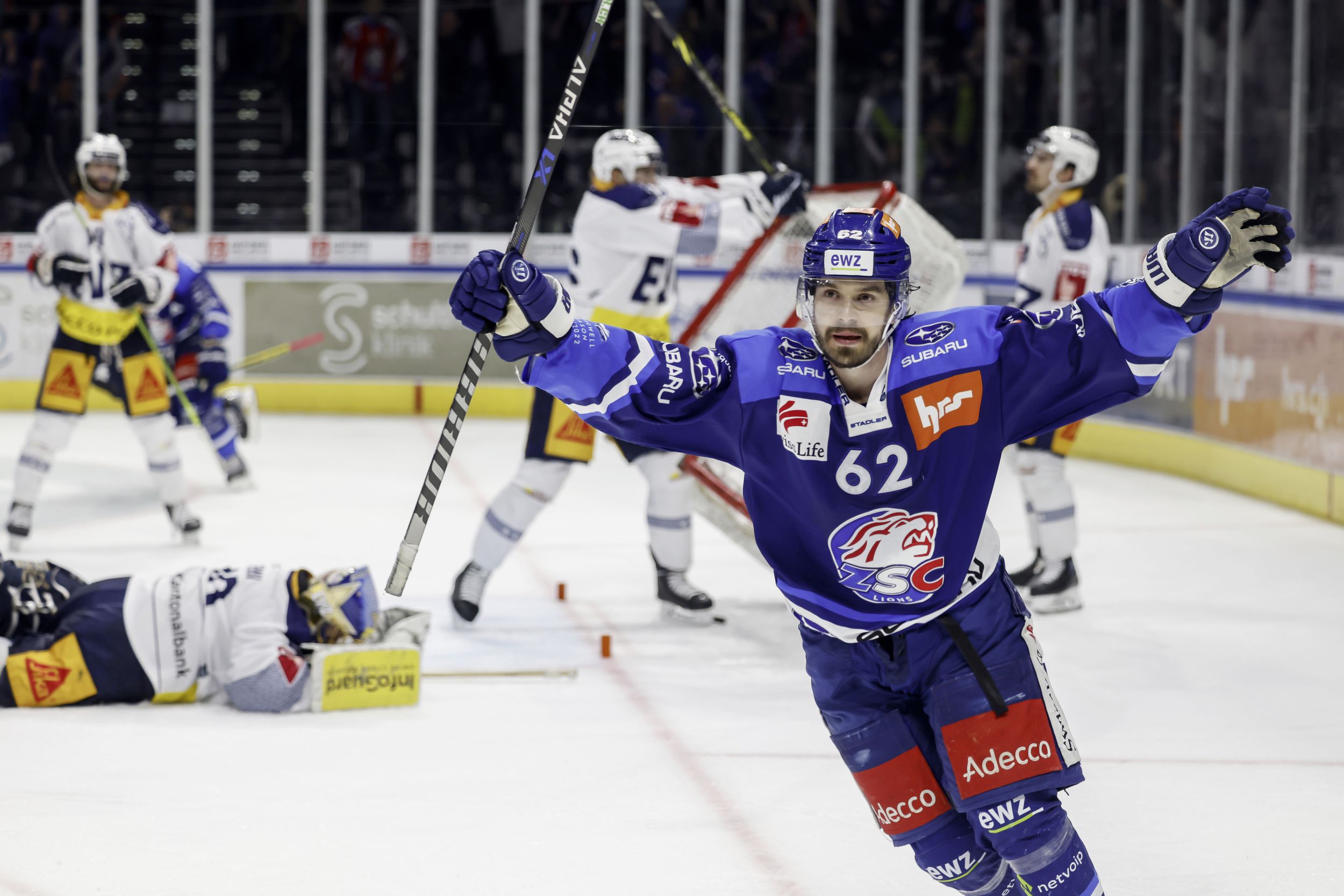 Auch Spiel 2 Im Playoff-Final Geht An Die ZSC Lions - Freiburger ...