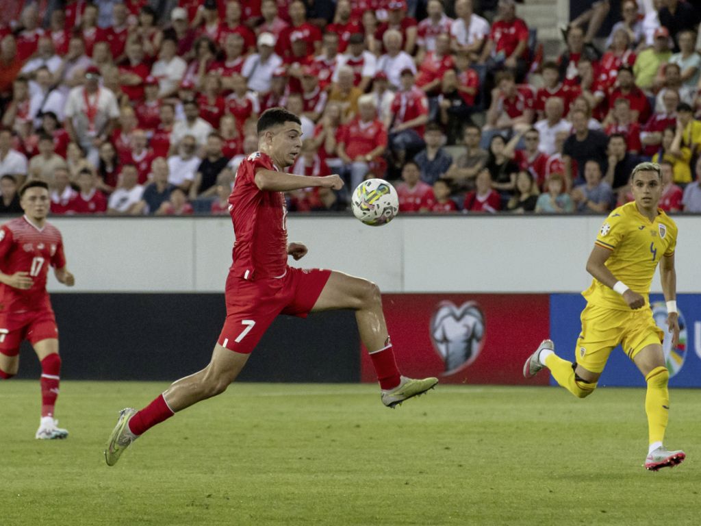 Grosse Namen bei der Schweiz und deren Gegnern Freiburger Nachrichten