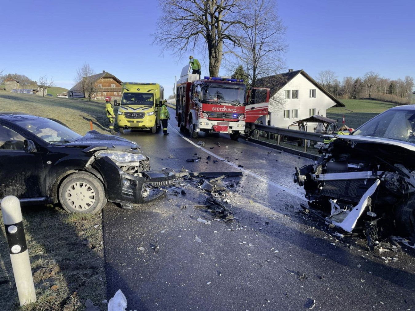 Frontalkollision Mit Zwei Verletzten In Rechthalten - Freiburger ...