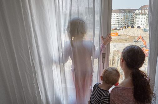 Die SVP Sense lehnt das kantonale Gesetz über die Ergänzungsleistungen für Familien ab. Symbolbild: Keystone