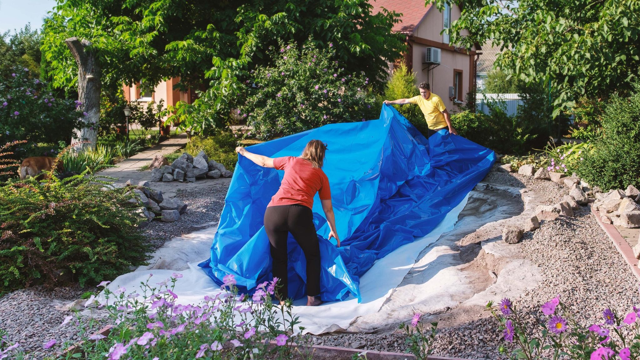 Gartenteich selber bauen von der Planung bis zur Versicherung ALH Gruppe