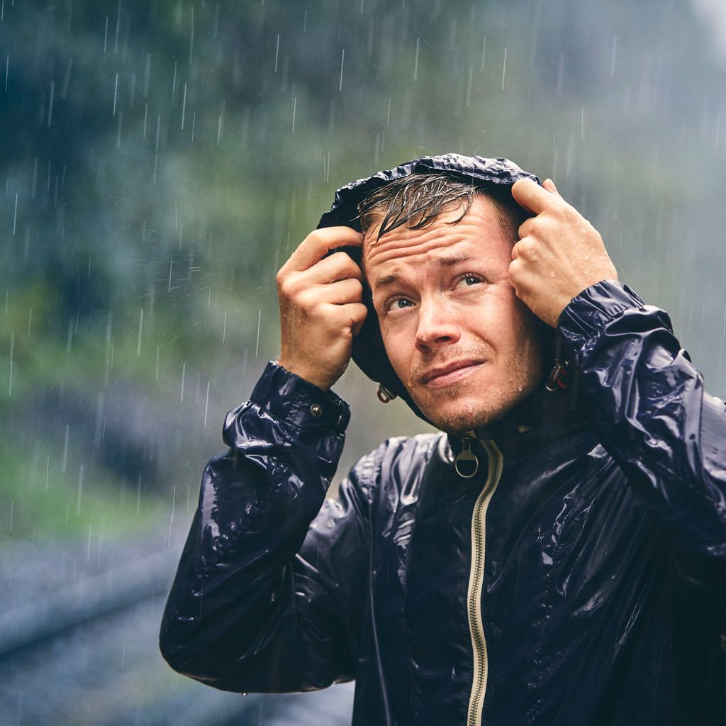 Wohngebäude mit Elementarversicherung sorgt zwar nicht für Schönwetter, aber für finanzielle Absicherung