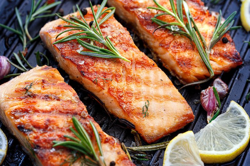 Gegrillter Lachs mit Thymian
